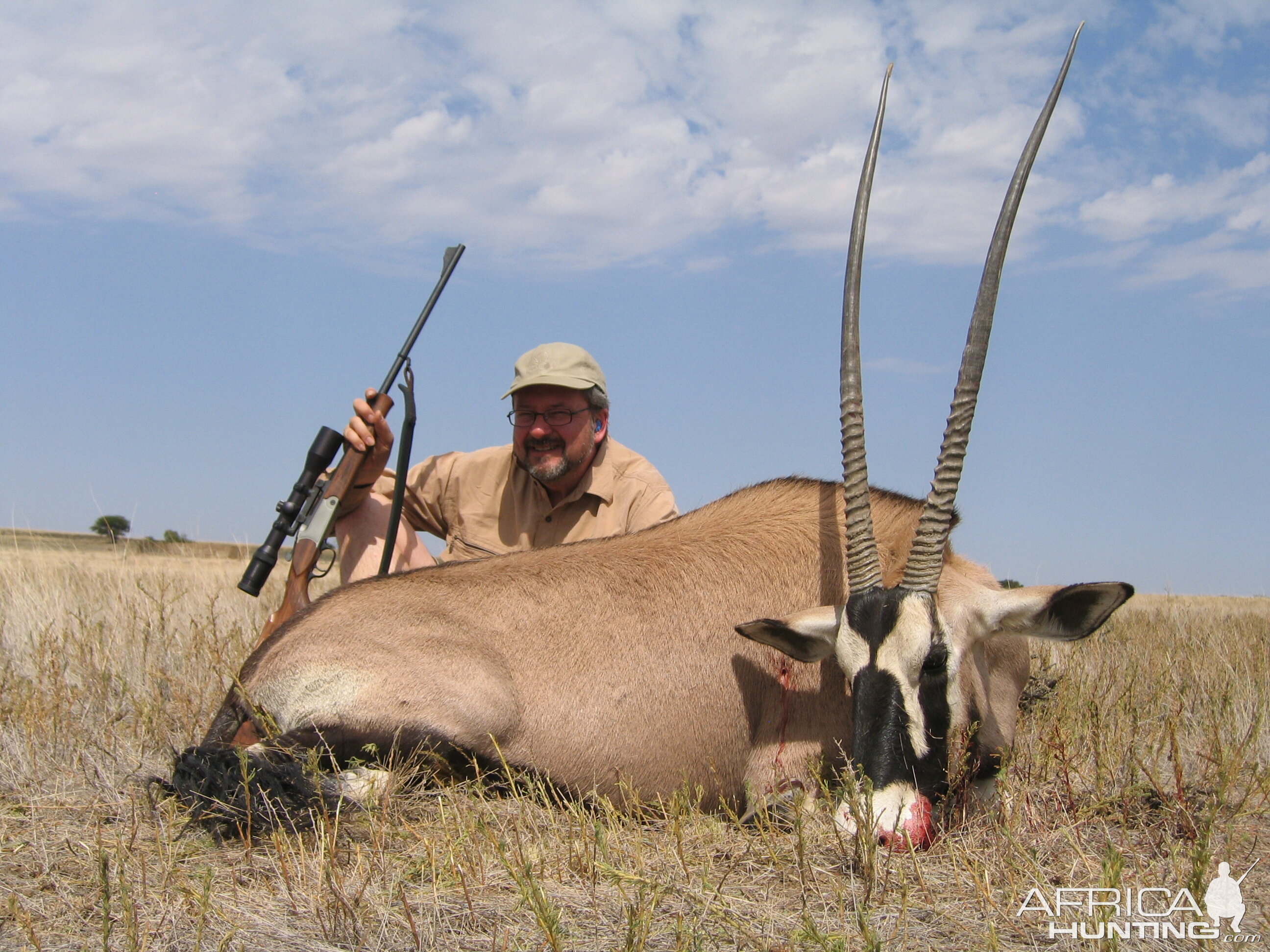 Hunting Gemsbok SAVANNA HUNTING SAFARIS