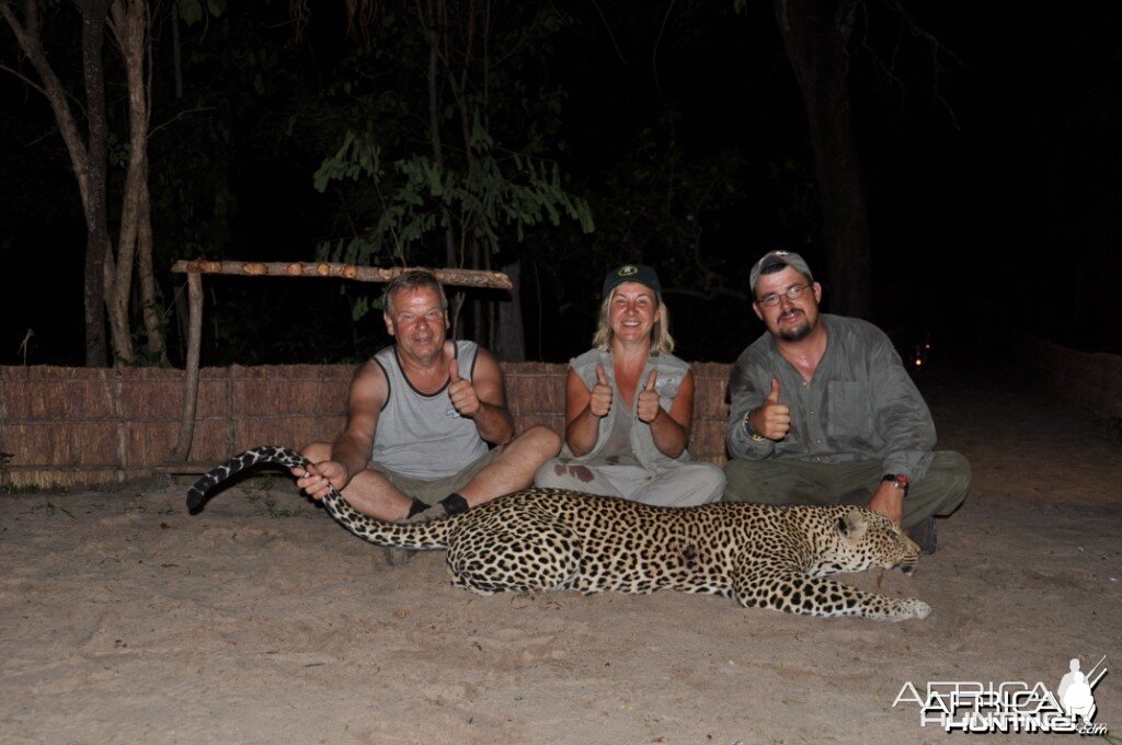 Hunting in the Selous Leopard