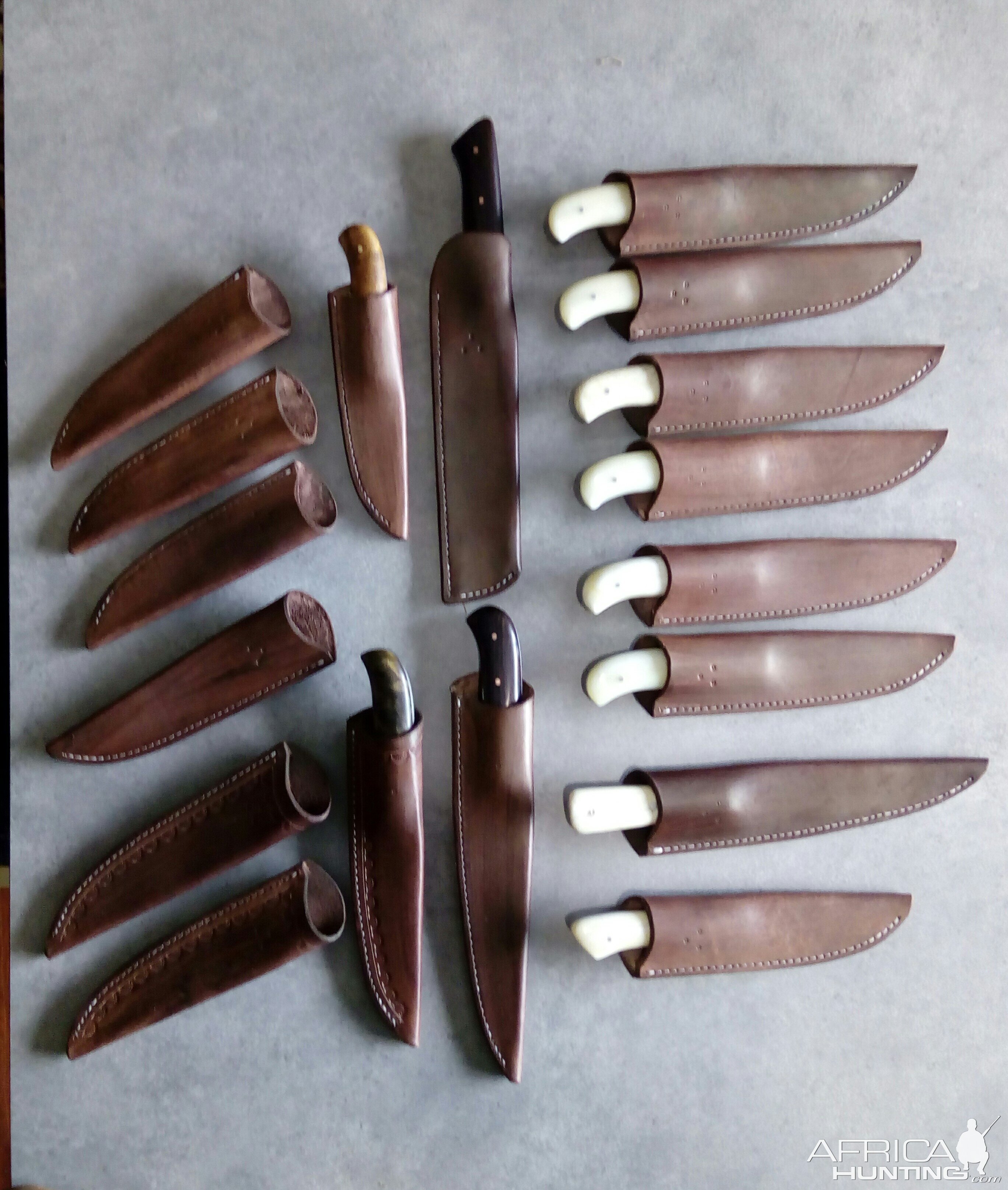 Hunting Knives & Sheaths