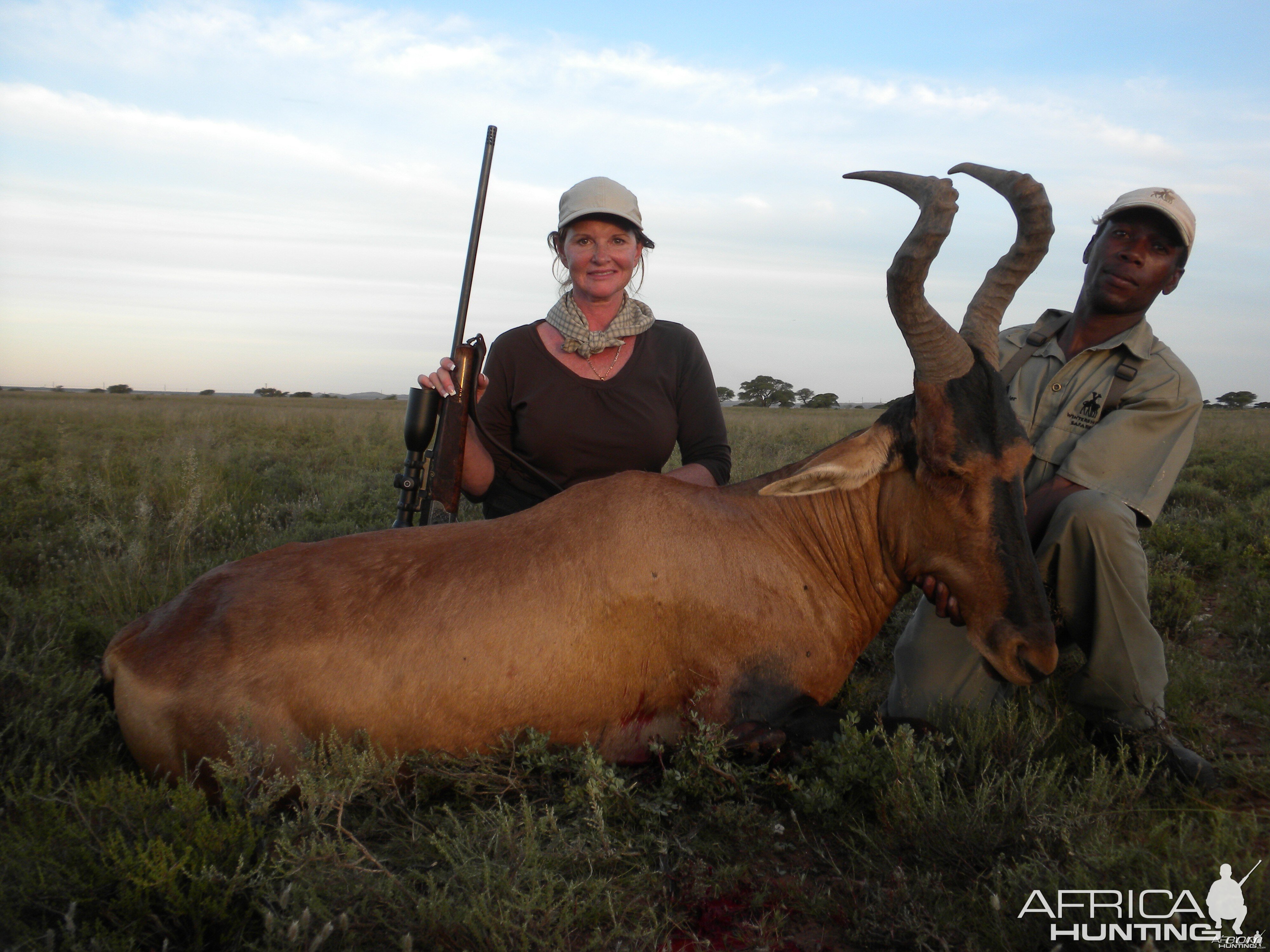 Hunting Red Hartebeest with Wintershoek Johnny Vivier Safaris in SA