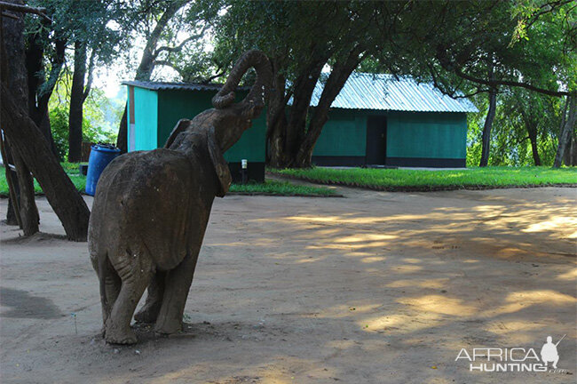 Hunting Sengwe 2 Zimbabwe Accommodation