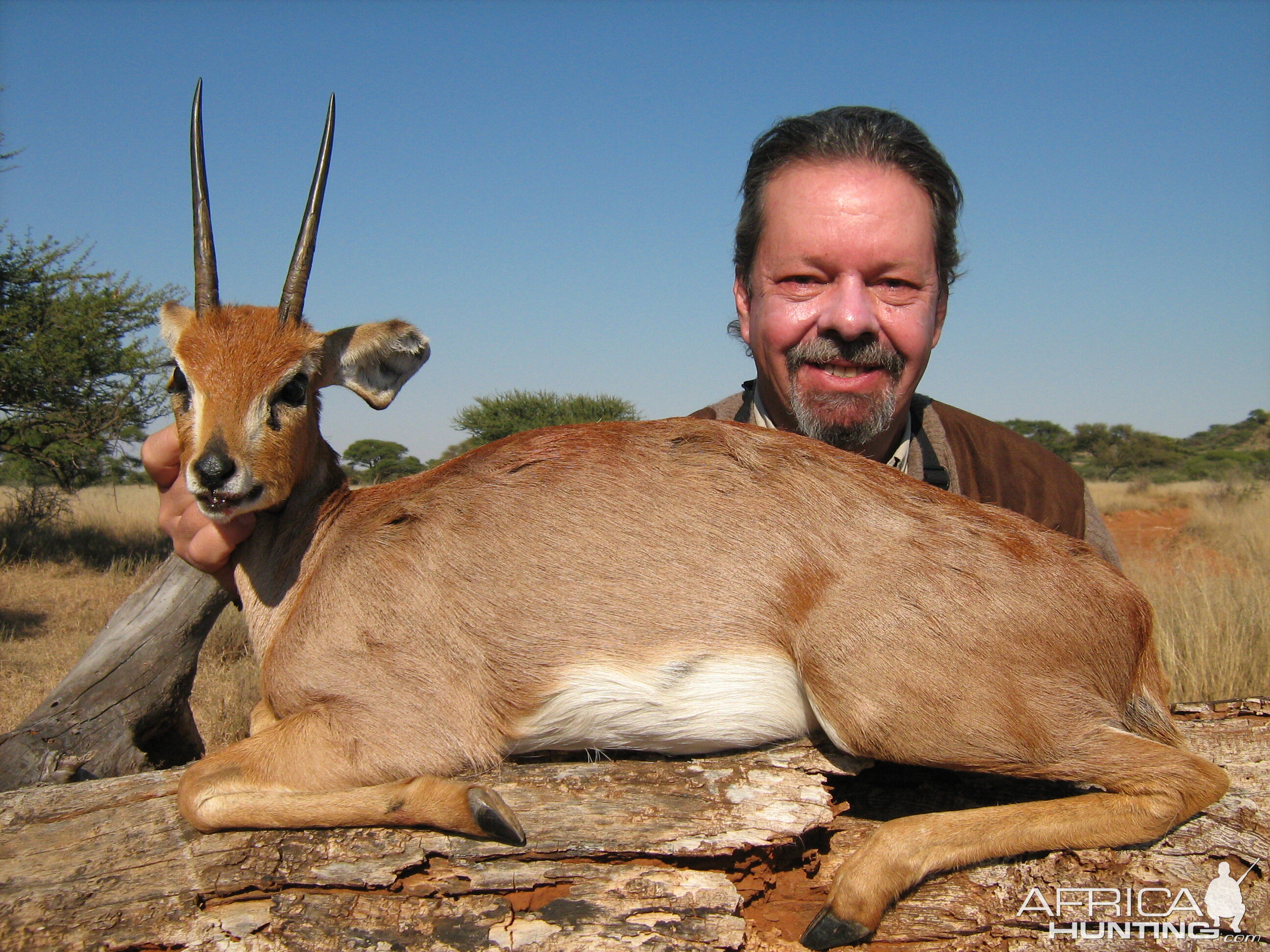 Hunting Steenbuck with Wintershoek Johnny Vivier Safaris in SA