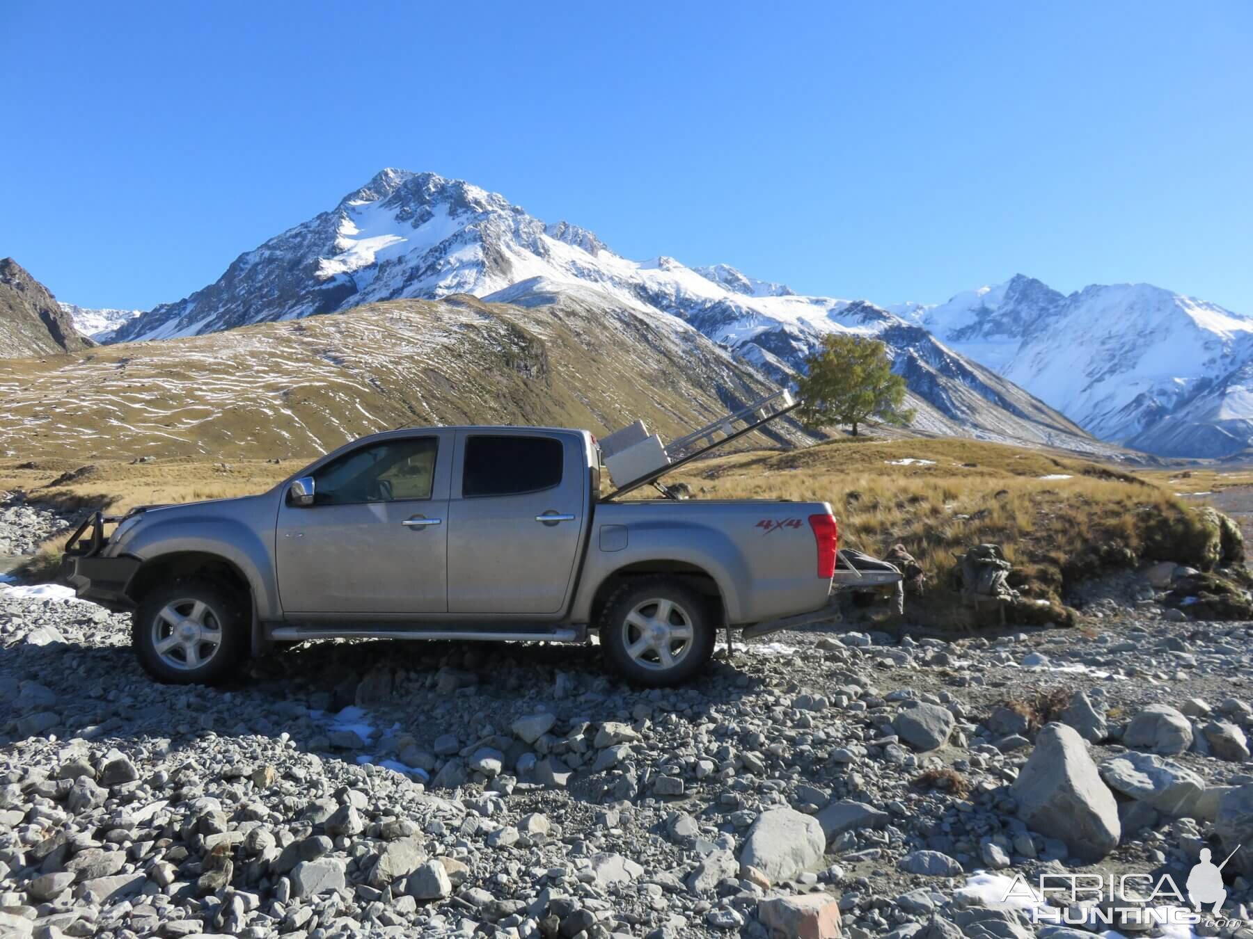 Hunting Tahr in New Zealand