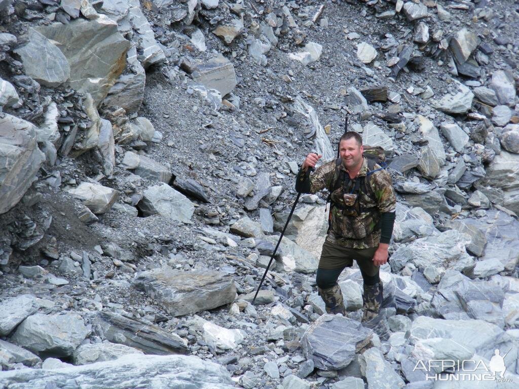 Hunting Tahr