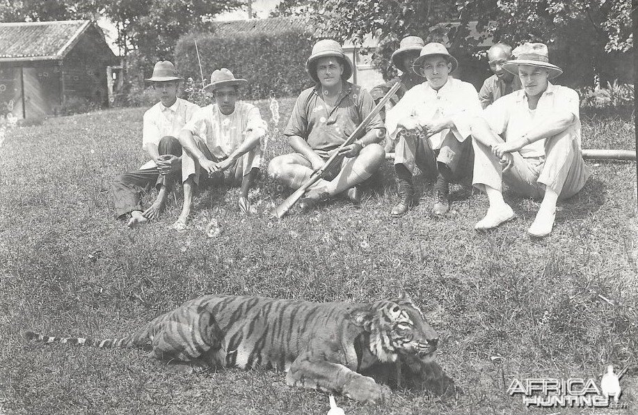 Hunting Tiger Hunters Perak Malaysia 1920s