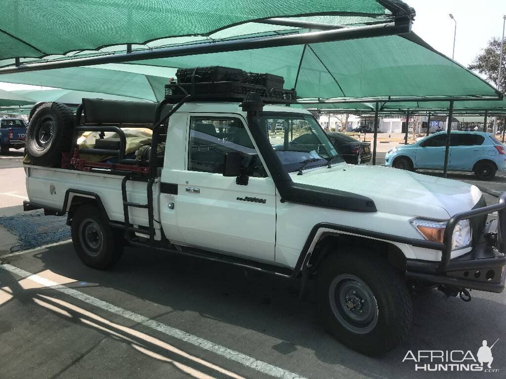 Hunting Vehicle Zimbabwe