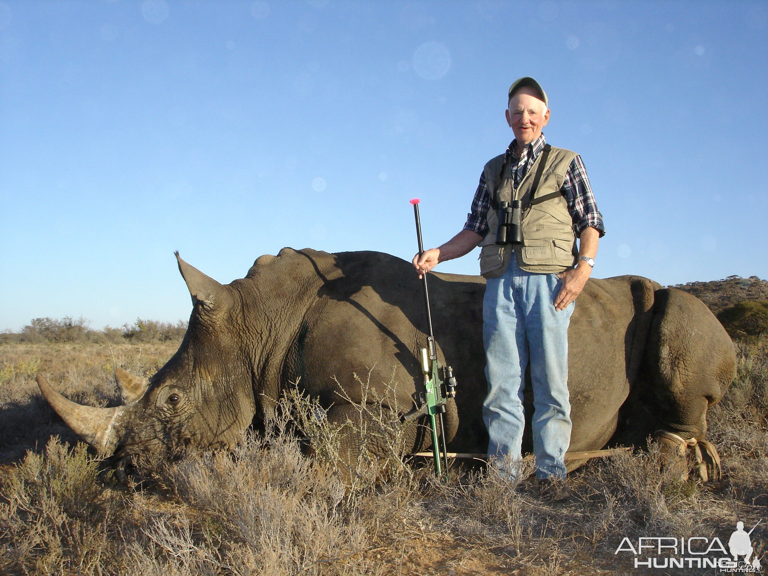 Hunting White Rhino with Wintershoek Johnny Vivier Safaris in SA