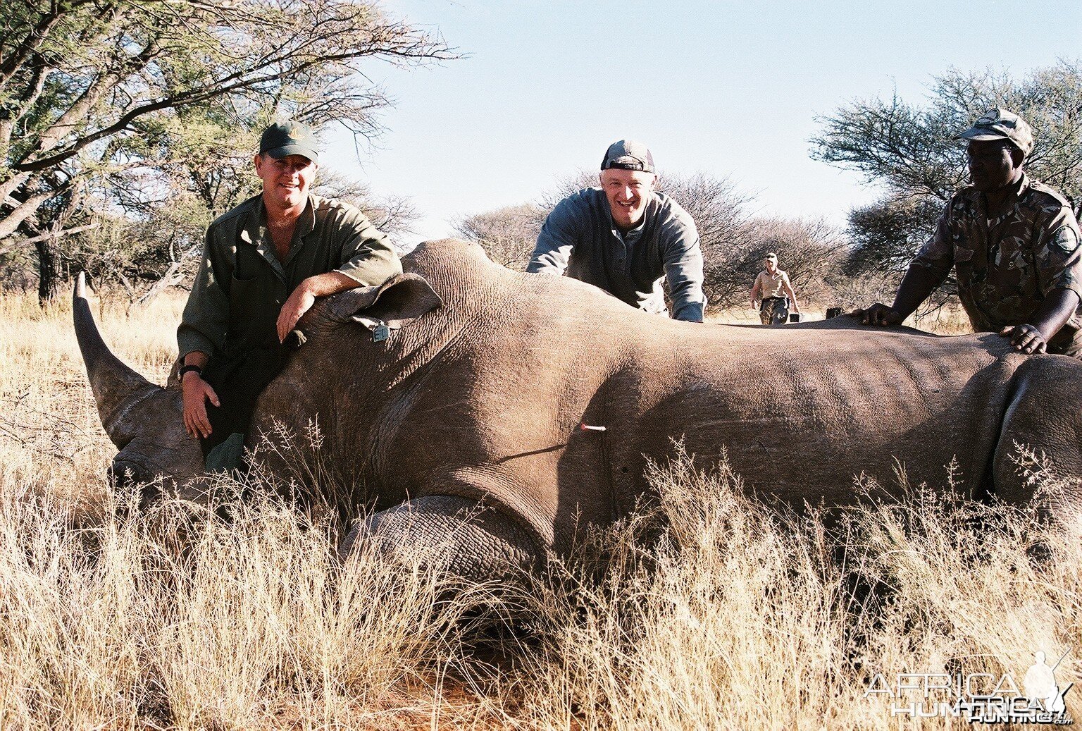 Hunting White Rhino with Wintershoek Johnny Vivier Safaris in SA