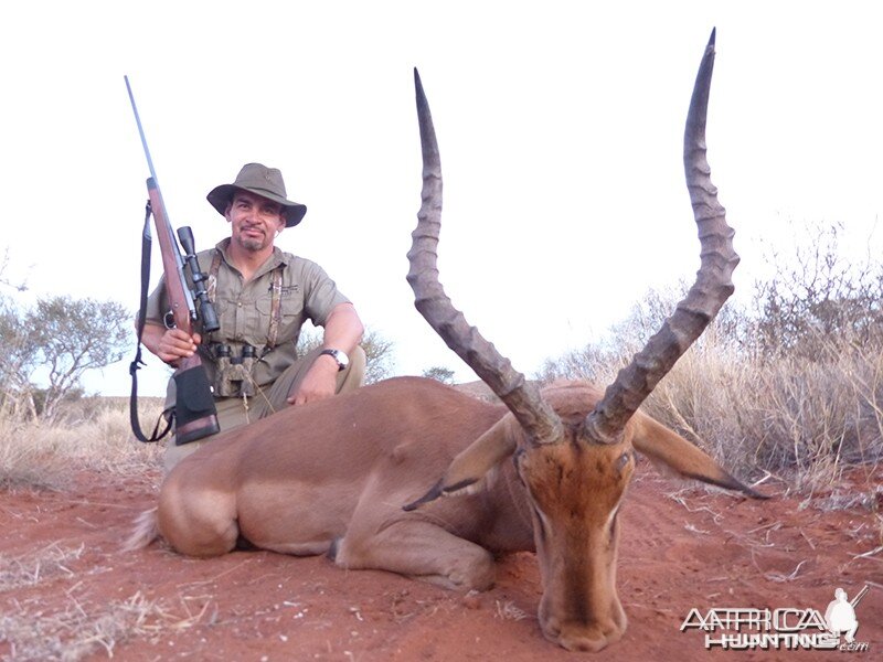 Impala hunt with Wintershoek Johnny Vivier Safaris