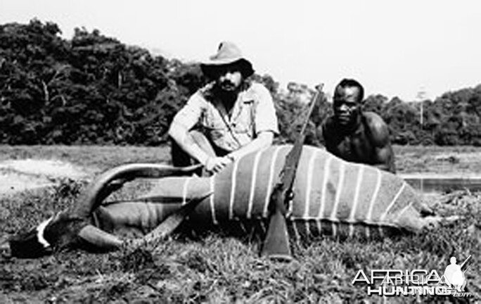 Jorge Alves de Lima, Professional Hunter, with Bongo