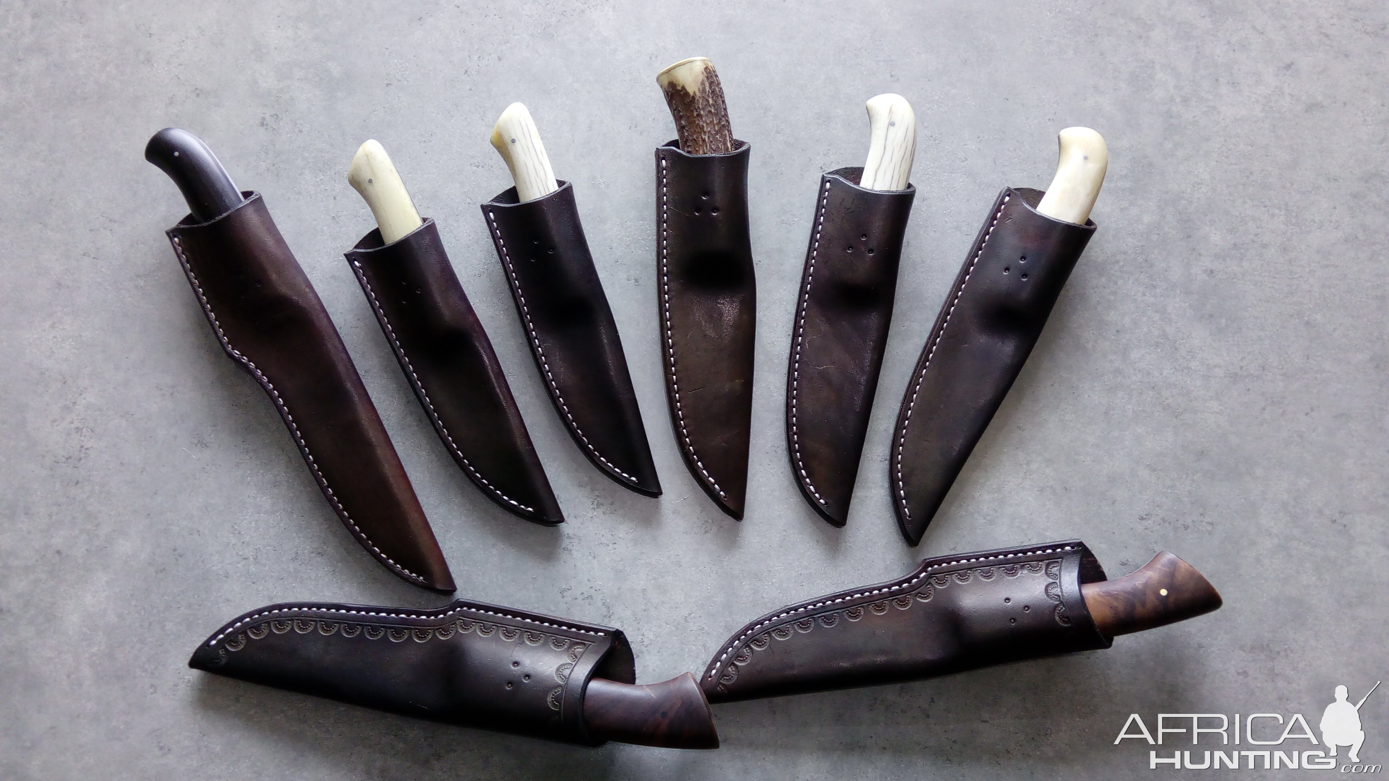 Knives & Sheaths