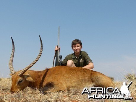 Lechwe hunt with Wintershoek Johnny Vivier Safaris