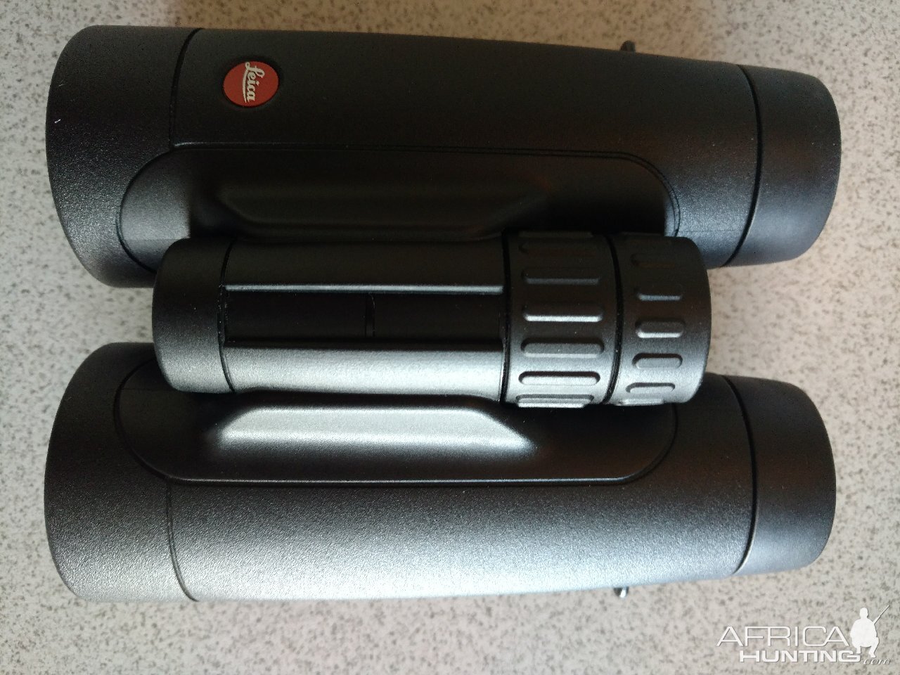 Leica 10x42 Trinovid Binoculars