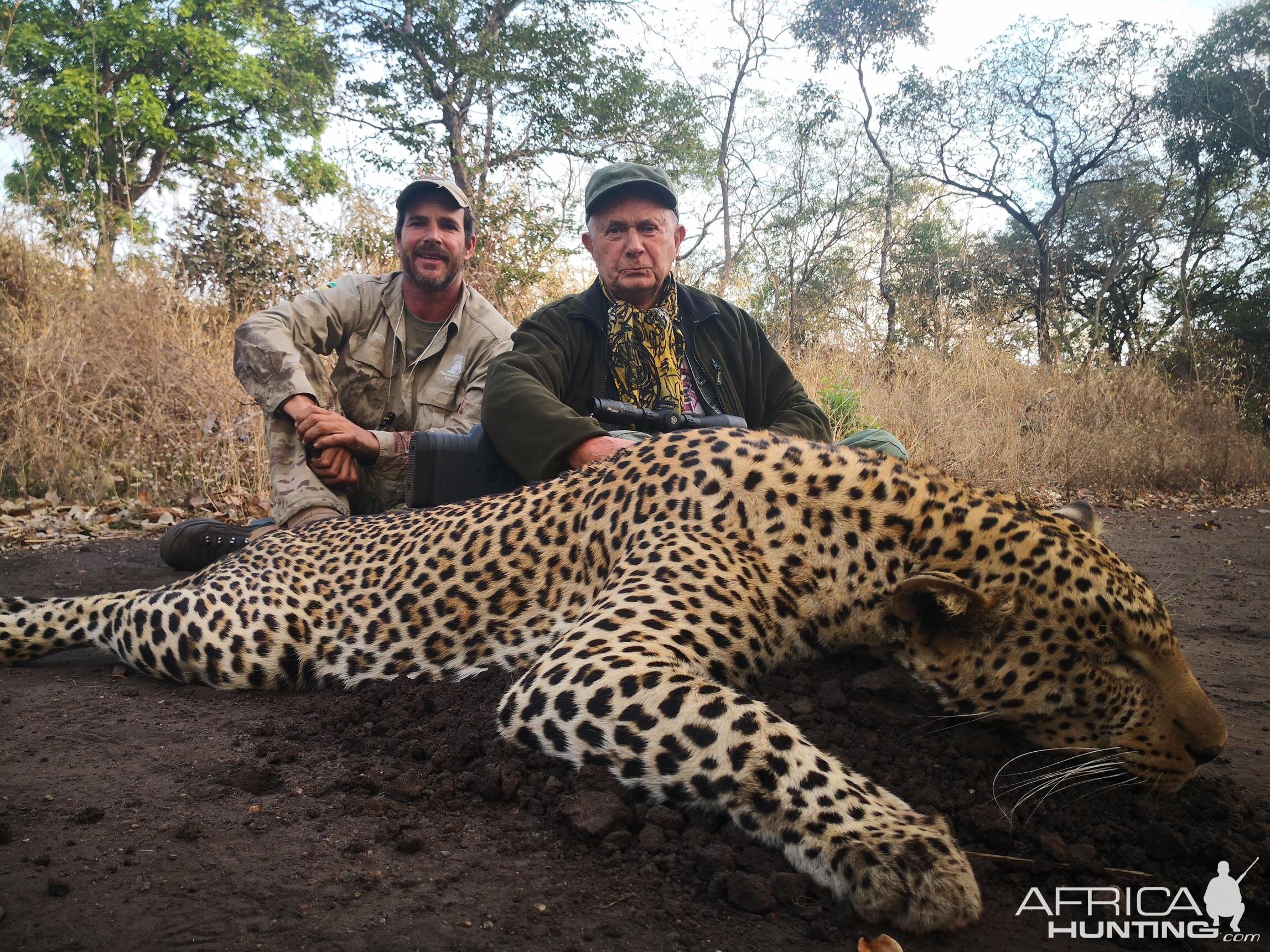 Leopard Hunt Mozambique