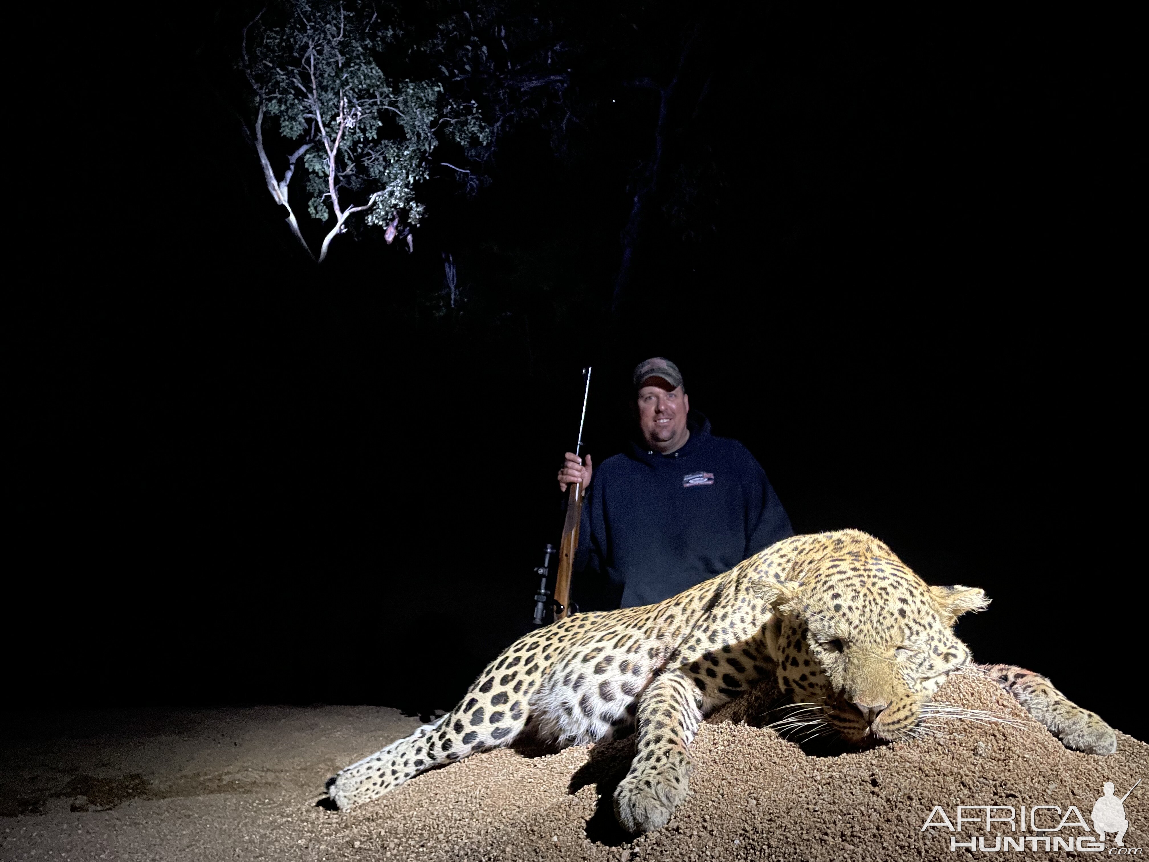 Leopard Hunt Zimbabwe