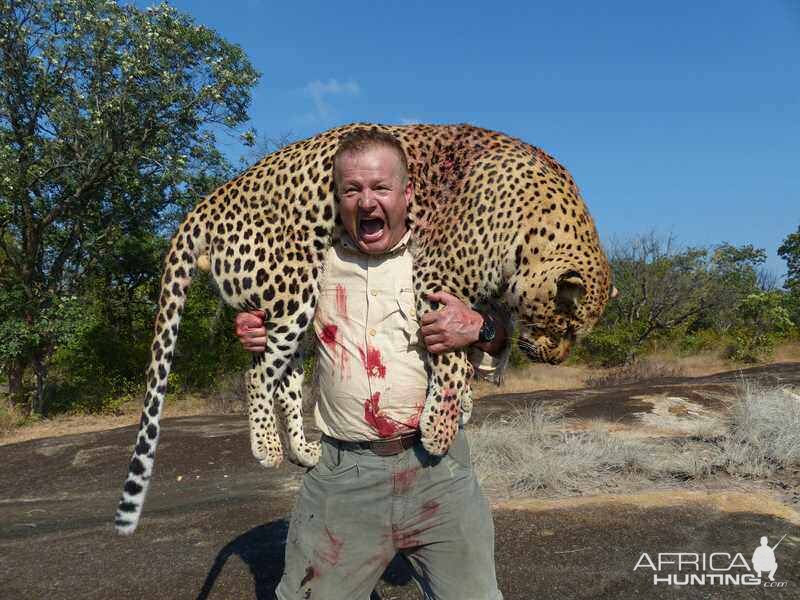 Leopard Hunt Zimbabwe