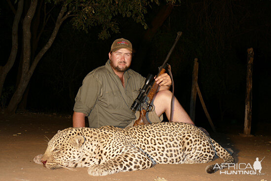 Leopard Hunt