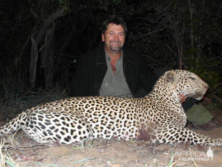 Leopard Hunt