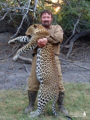 Leopard Hunting Tanzania