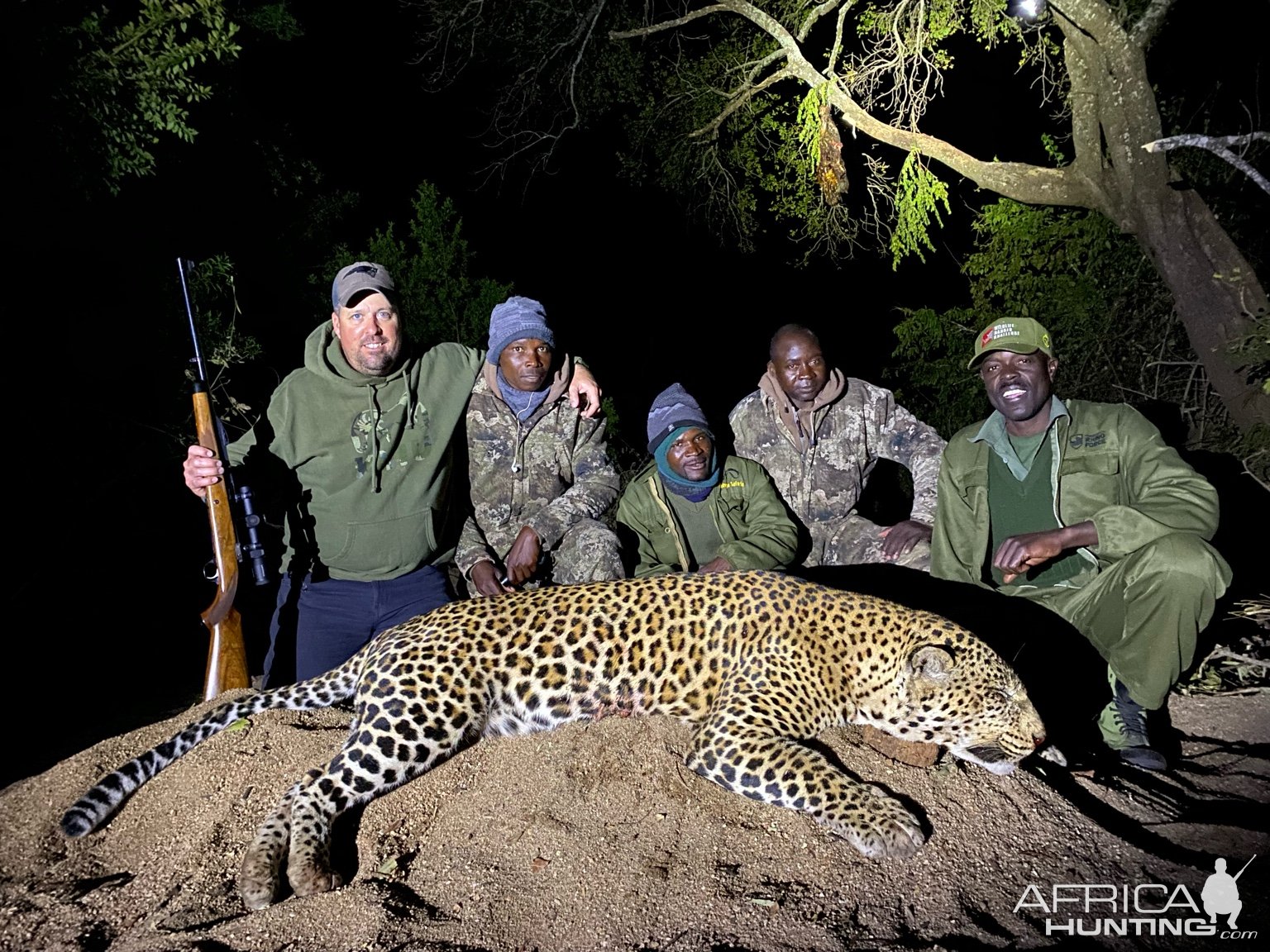 Leopard Hunting Zimbabwe