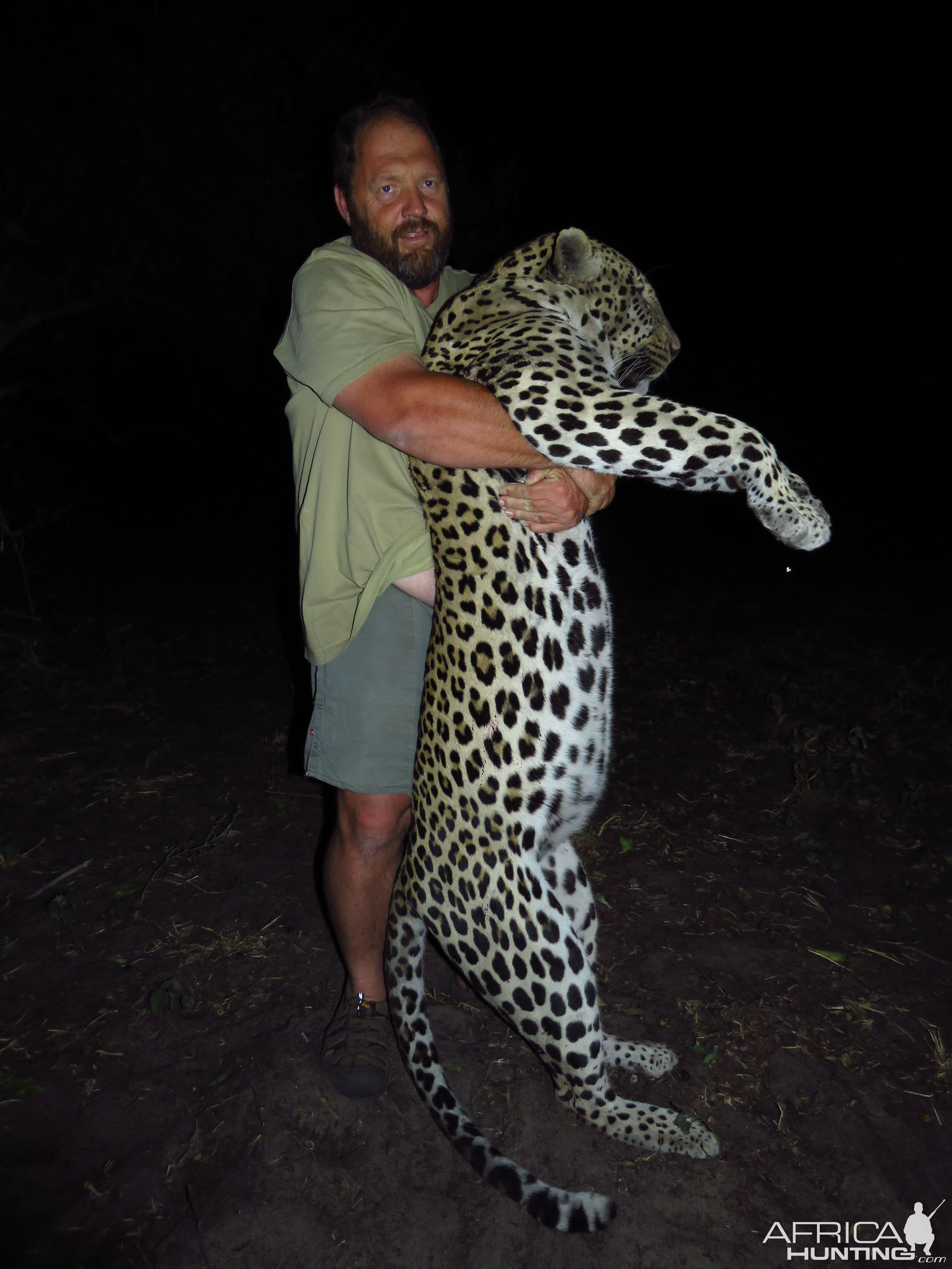 Leopard Hunting