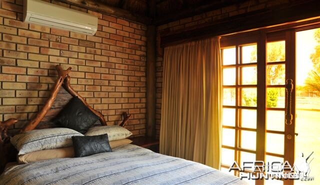 Linksfontein Lodge - Wintershoek Johnny Vivier Safaris in South Africa