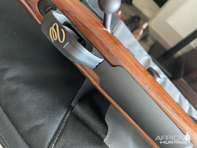 Mark V 300 Weatherby Sporter Rifle