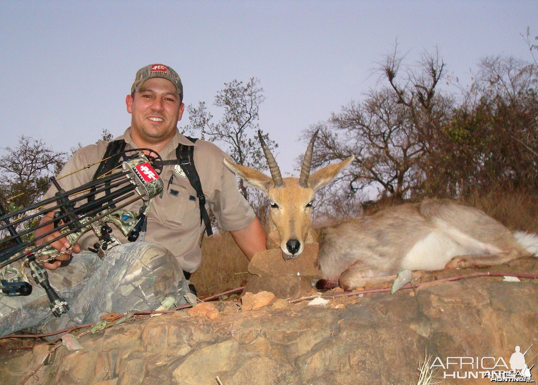 Mountain Reedbuck Leeuop Safaris