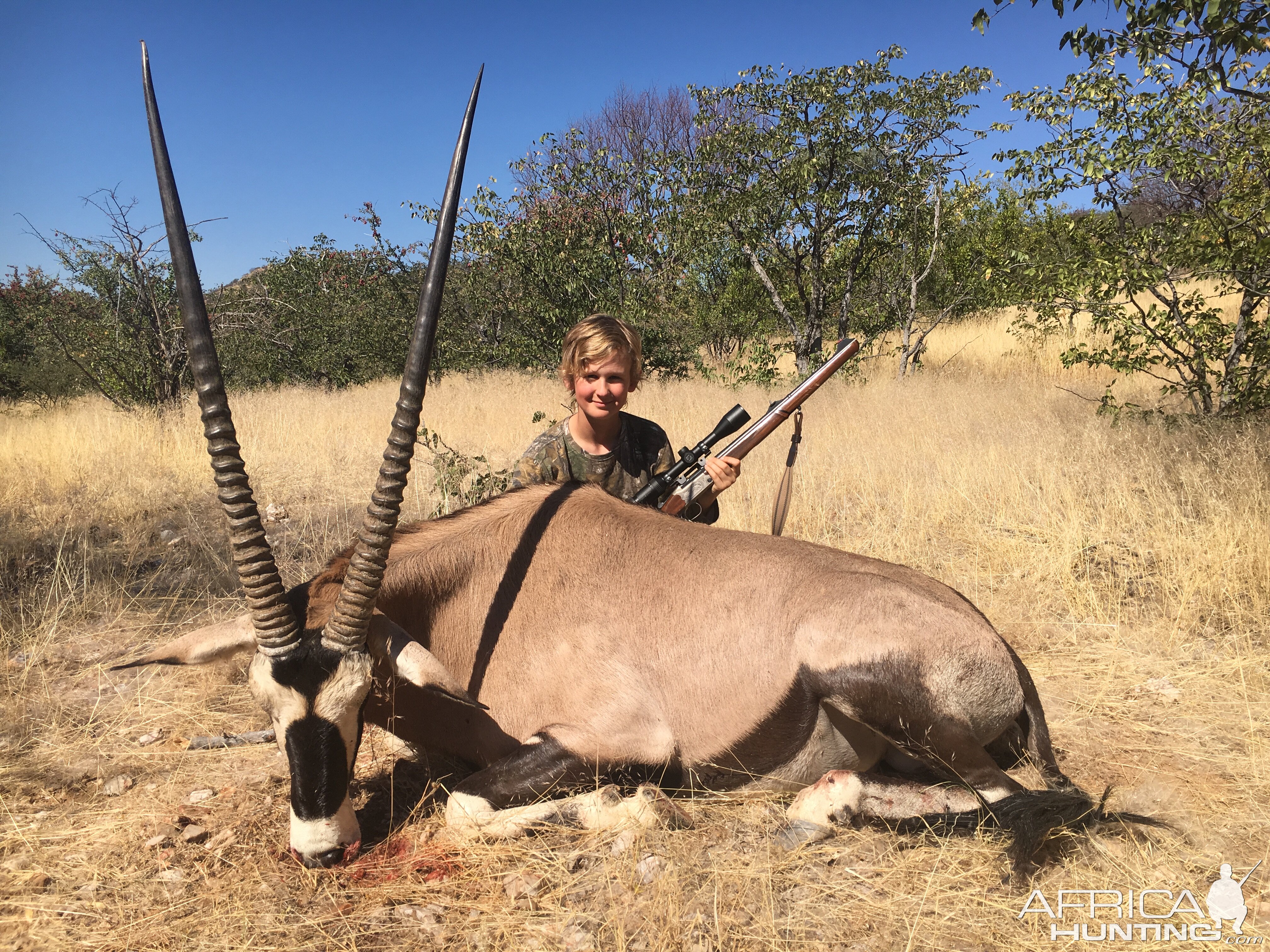 Nice Gemsbok bull with 8.5" bases