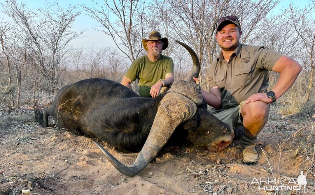 Phantom Buffalo Hunt Namibia