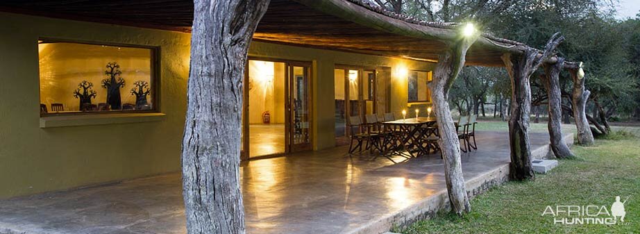 Pro Hunting Safaris Giraffe Camp Hunting Accommodation