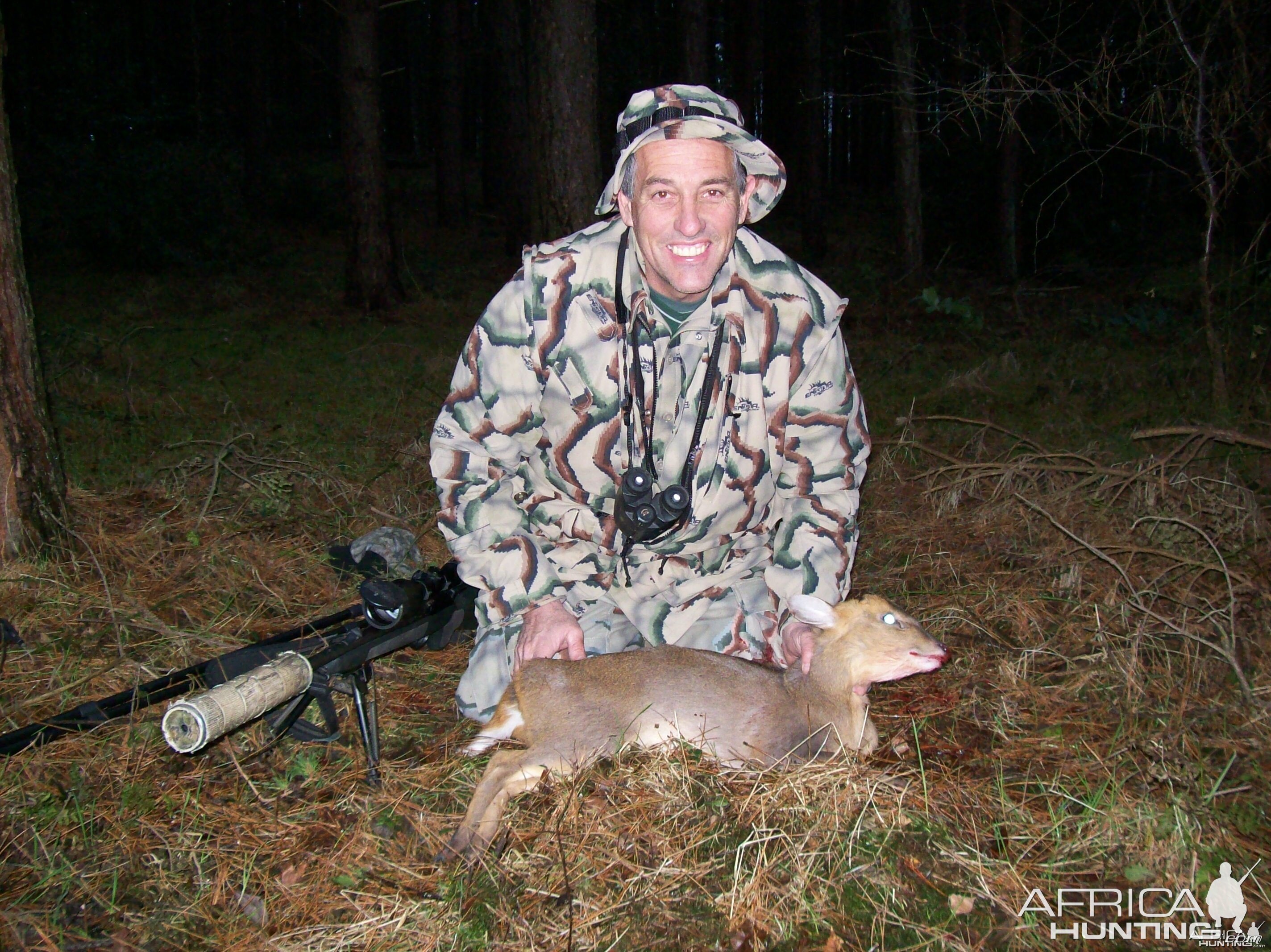 Reeves Muntjac-England