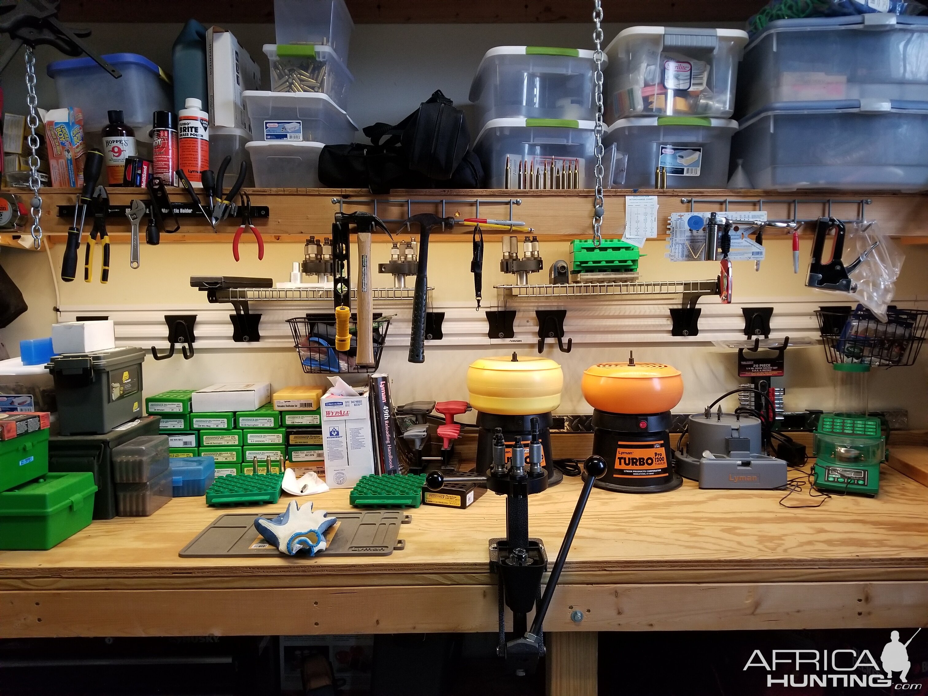 Reloading bench