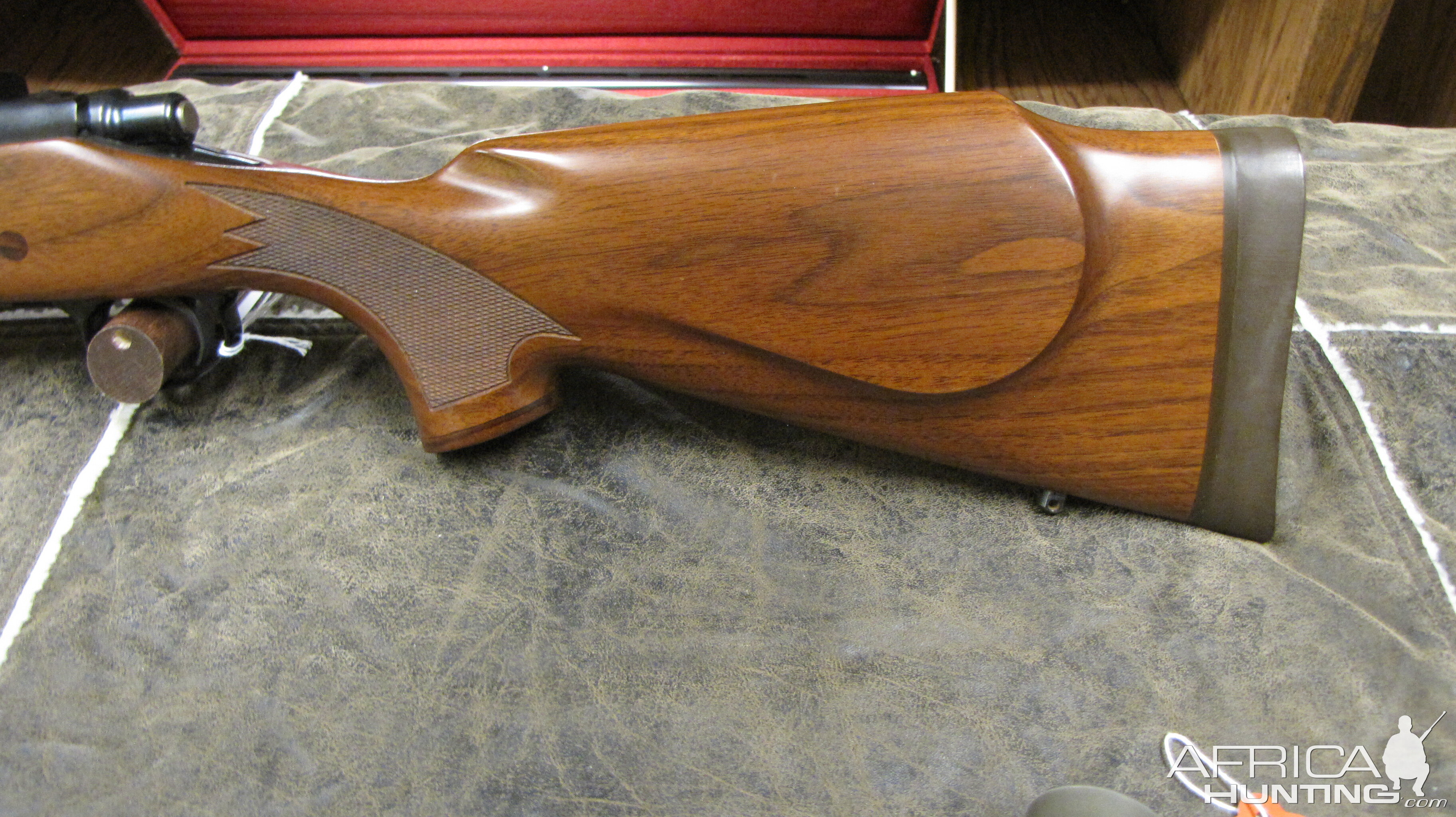 Remington 700 Safari in .375 HH Rifle