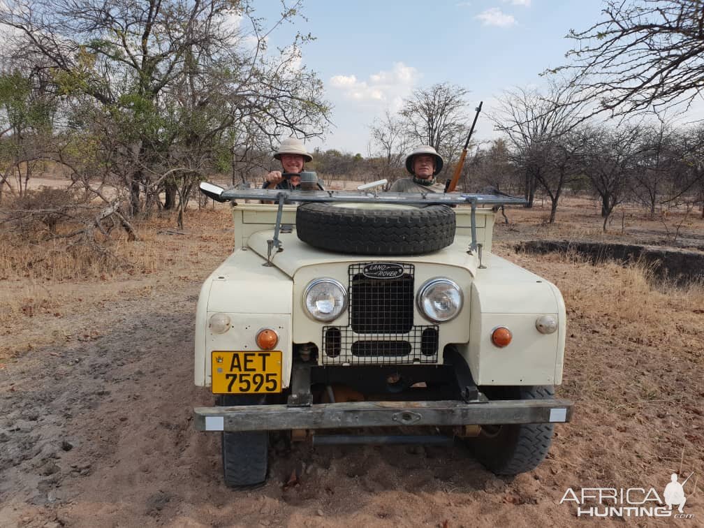 Retro Camping Safari