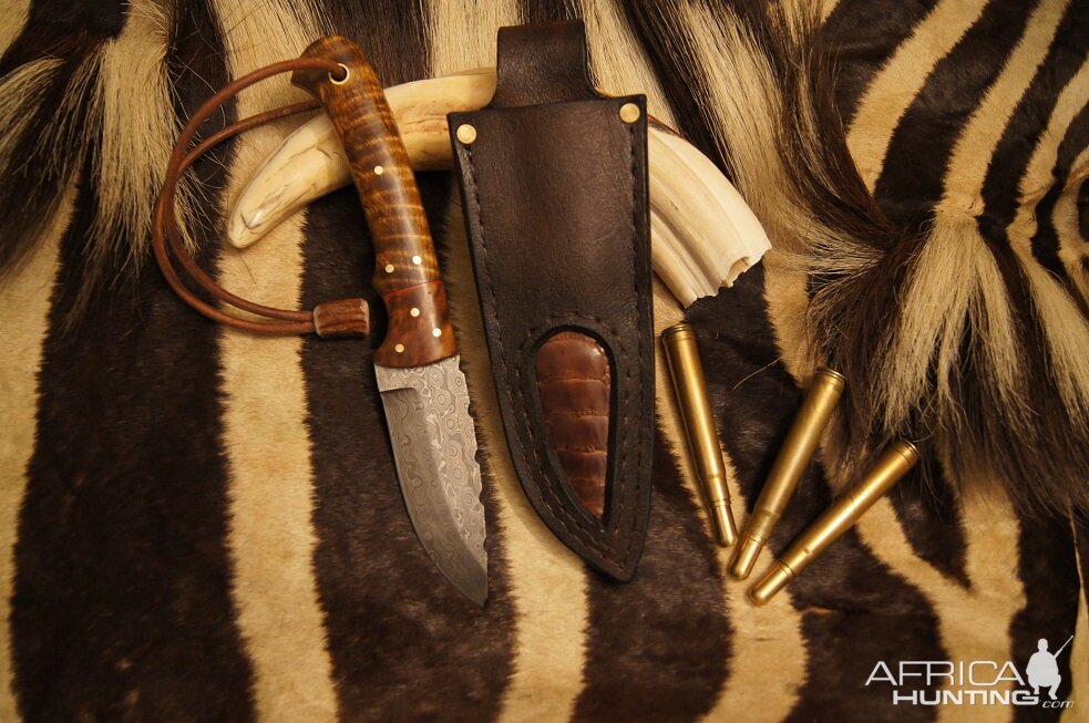 Safari Style Knife & Sheath