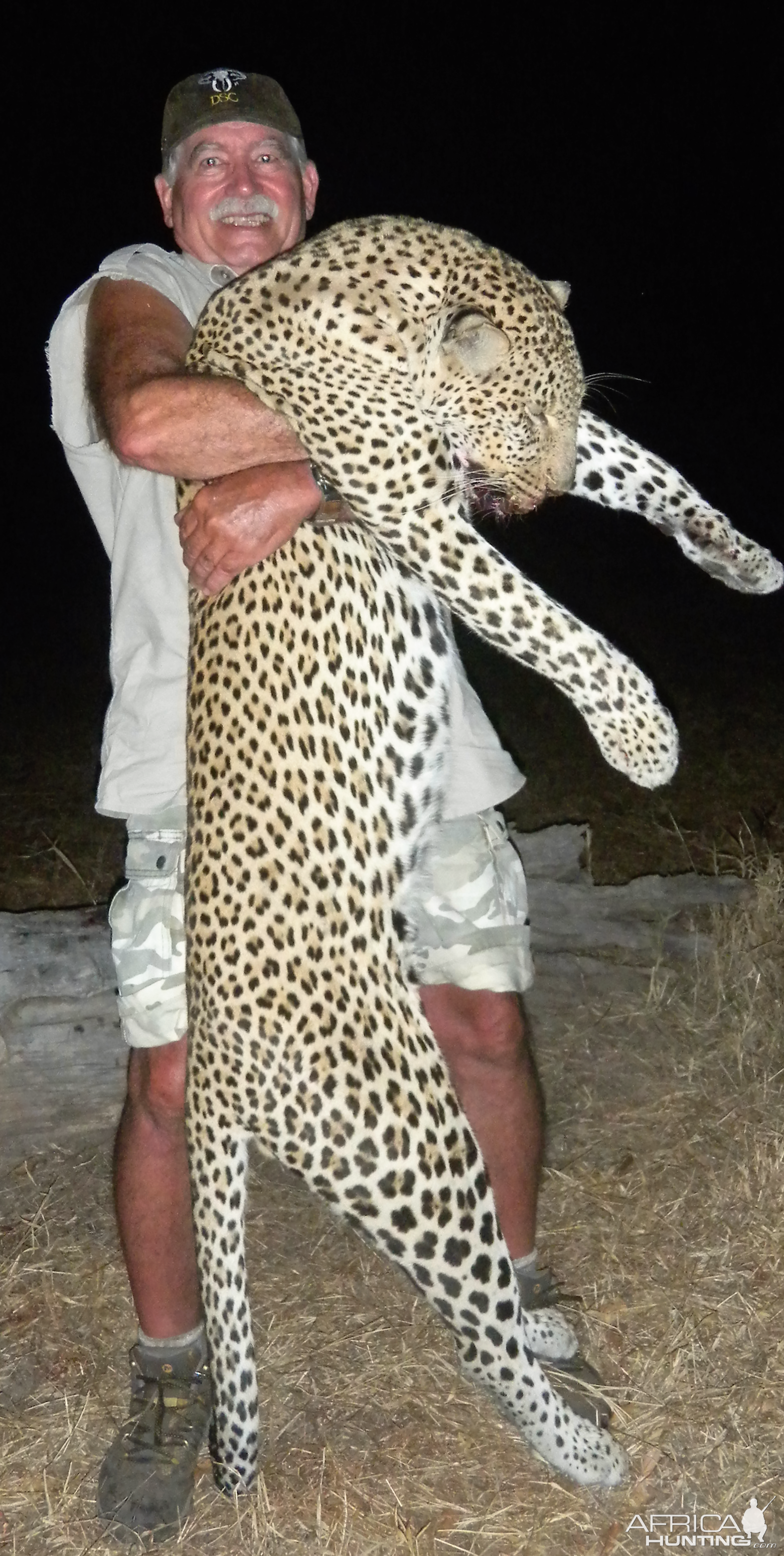 Selous Leopard Hunting