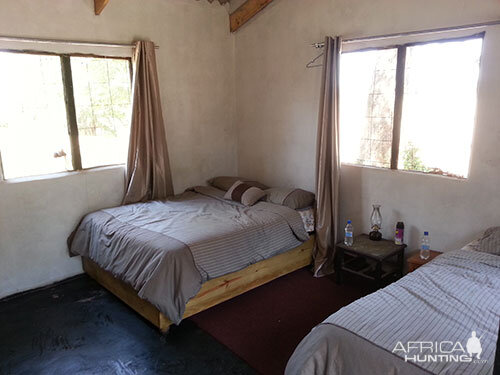 Sengwe 1 Hunting Accommodation Zimbabwe