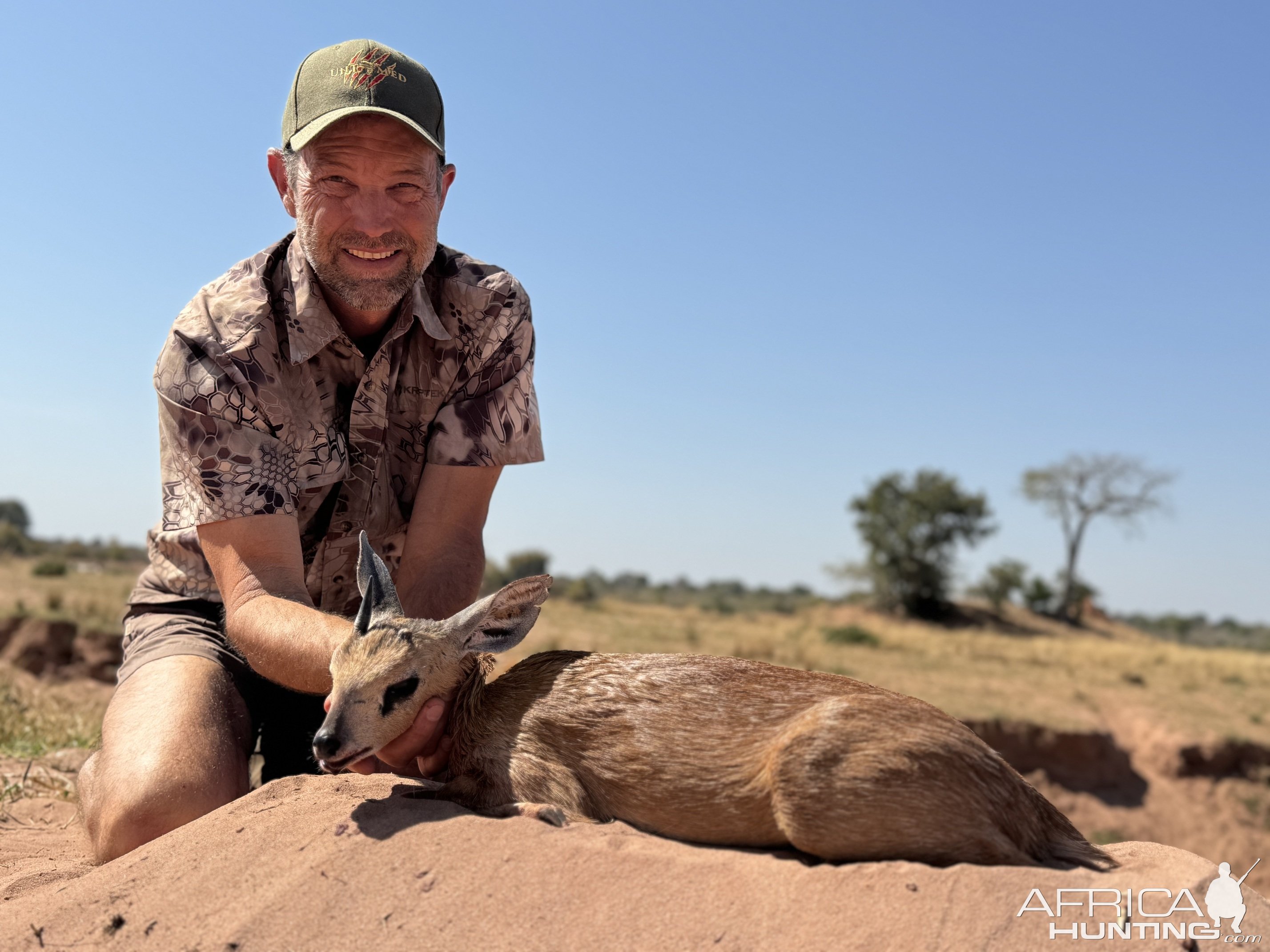 Sharpe’s Grysbuck Hunt Zimbabwe