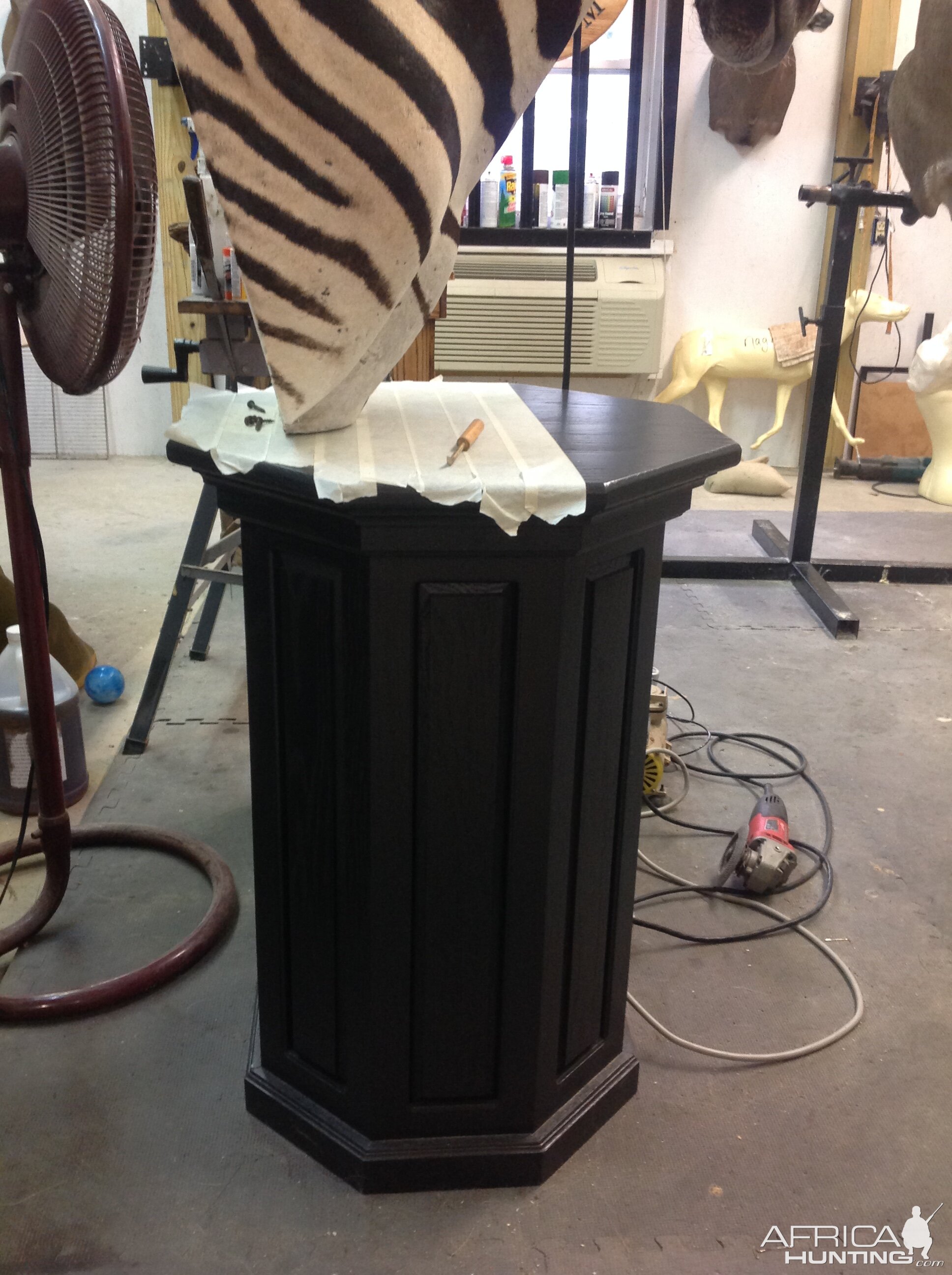 Simple and Rustic Pedestal