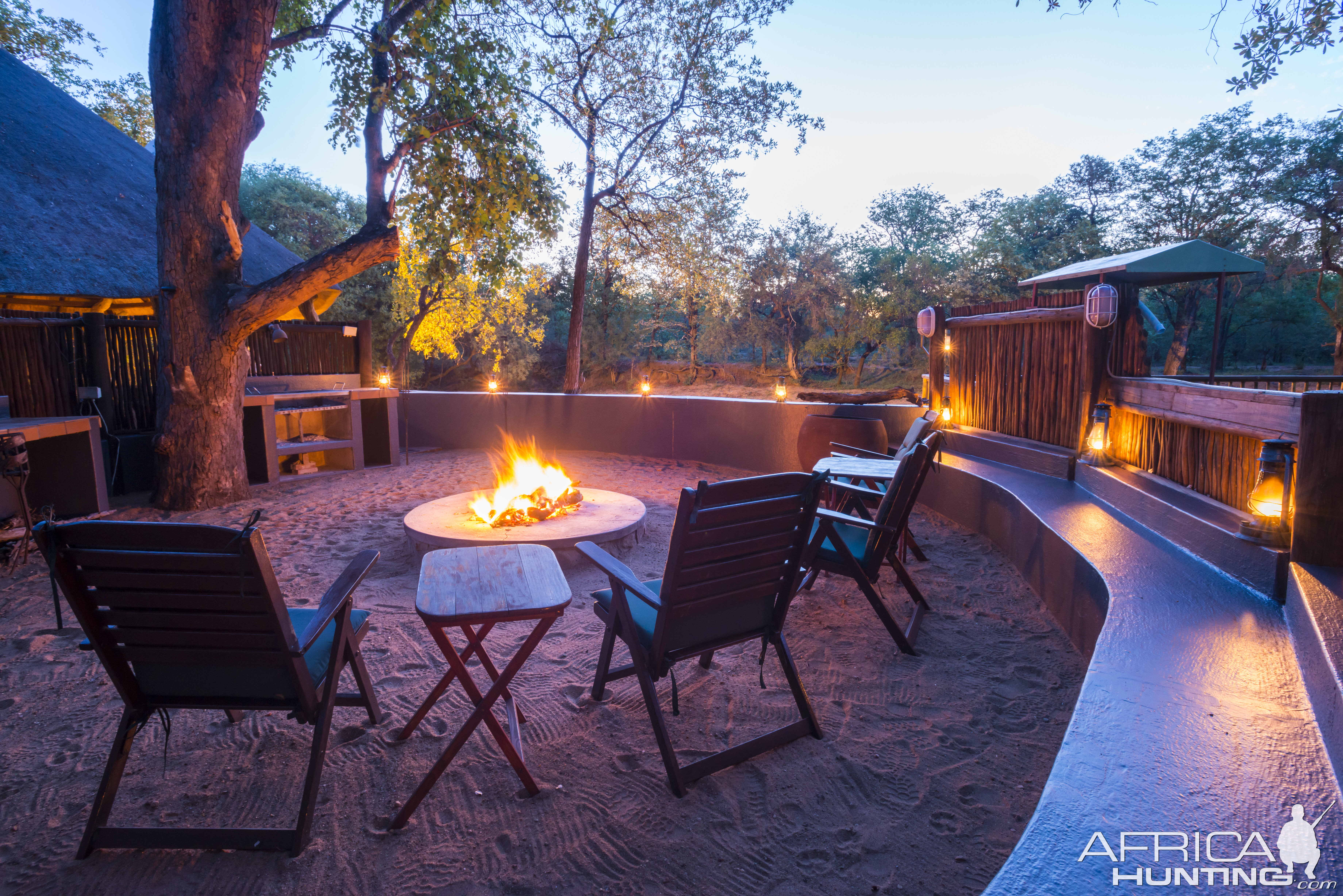 Spear Safari Camp fire activitiy