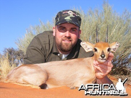 Steenbok hunt with Wintershoek Johnny Vivier Safaris