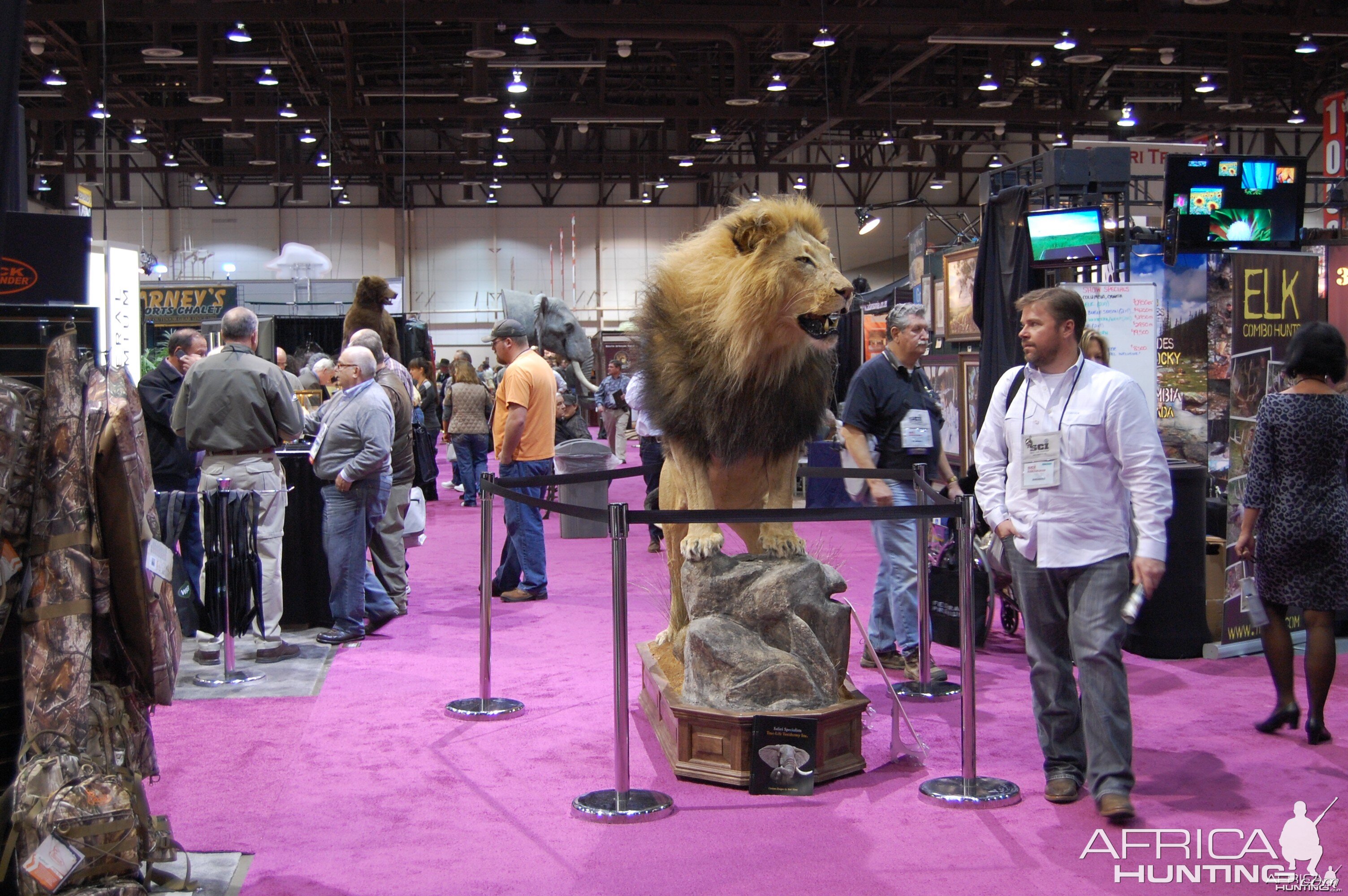 Taxidermy at Safari Club International Convention