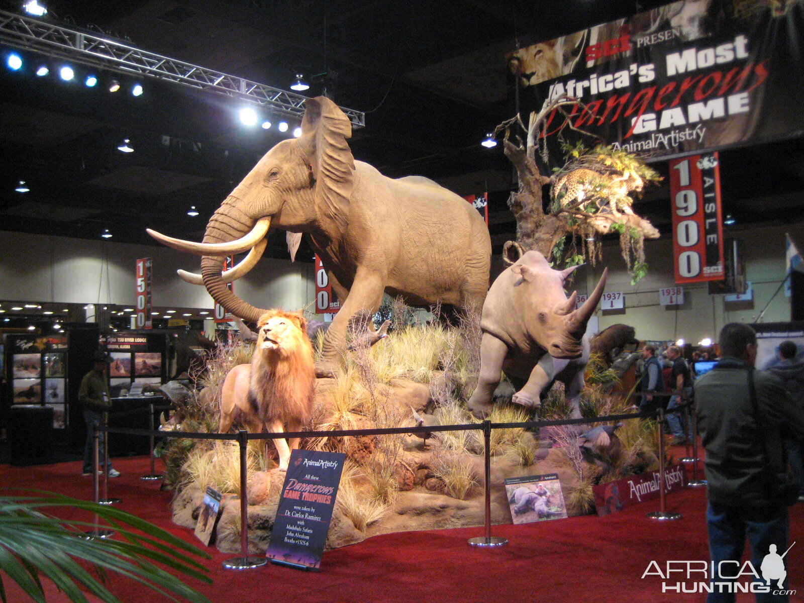 Taxidermy at Safari Club International Convention