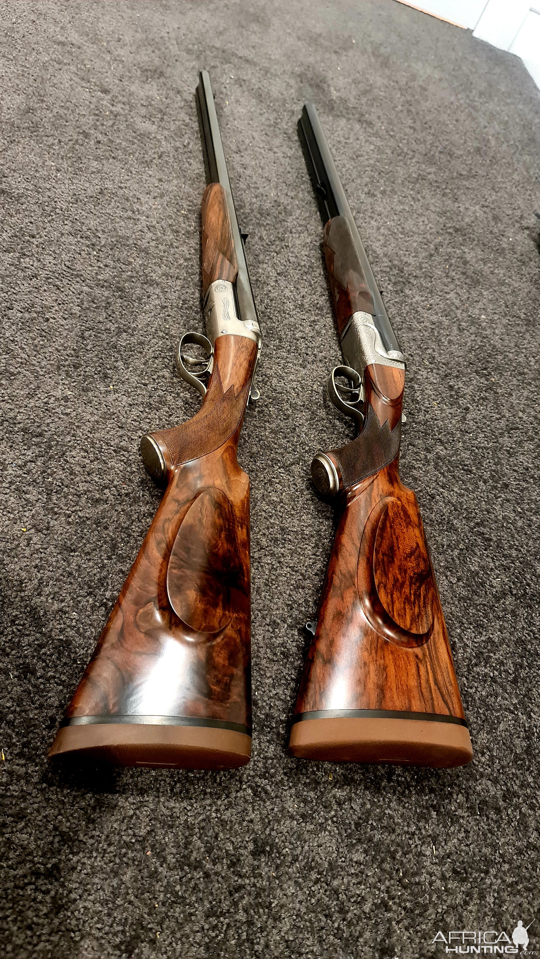 Verney Carron Azur Safari & Verney Carron 600 NE Rifles