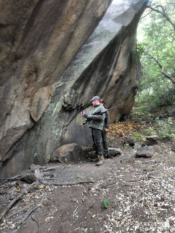 Visiting Caves & Rock Paintings in Zimbabwe