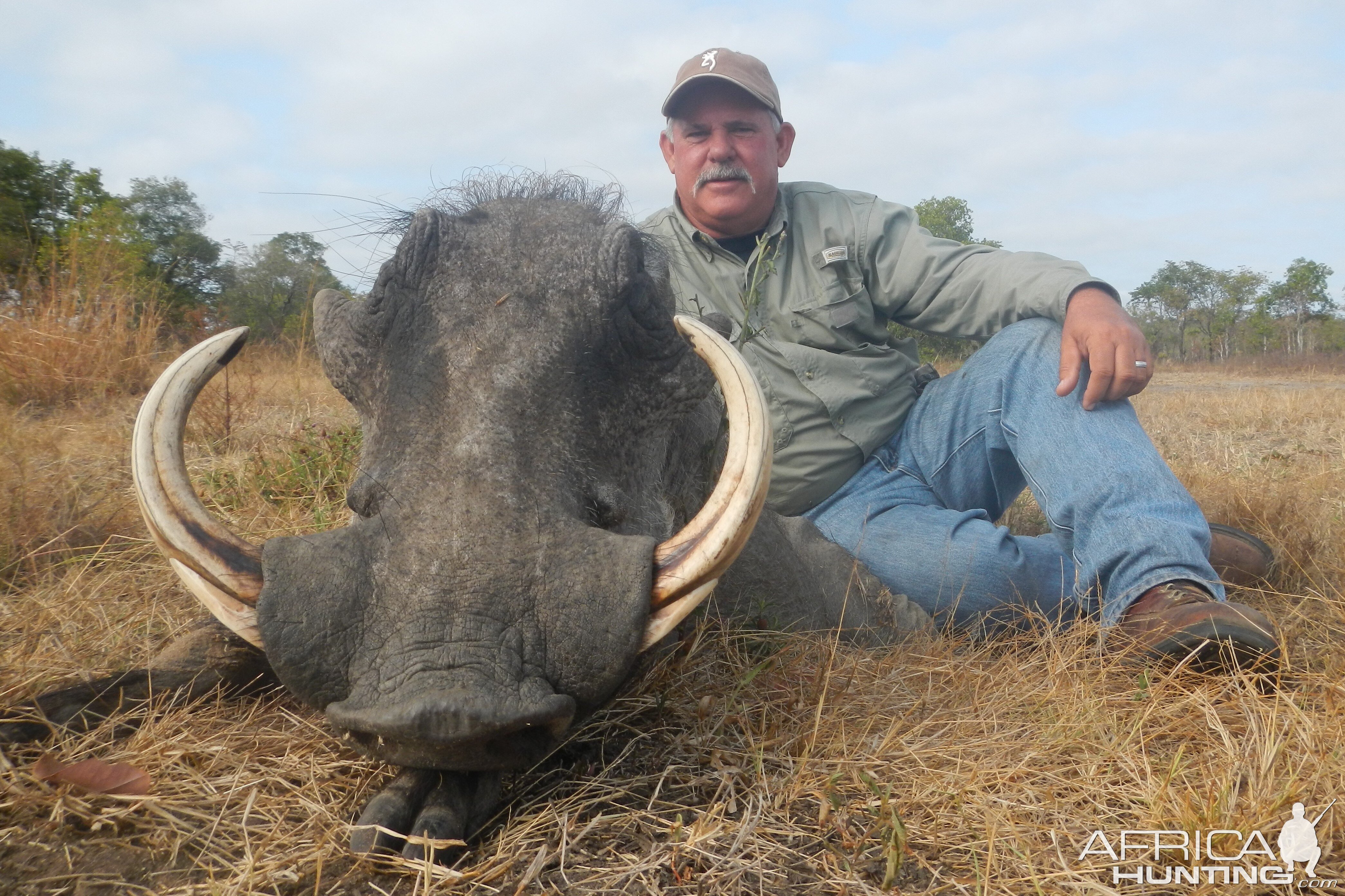 Warthog Hunt