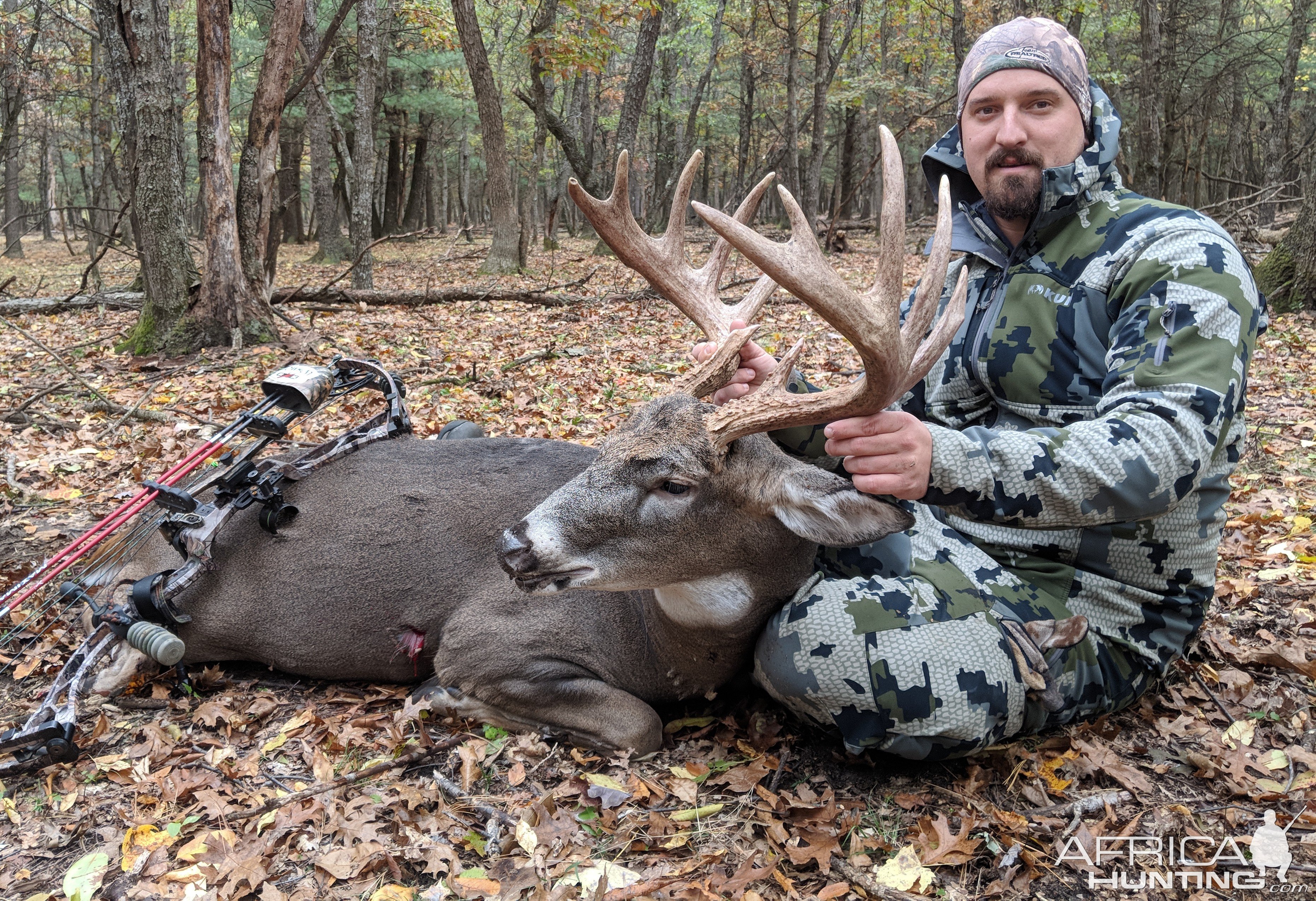 Whitetail Deer Bow Hunt