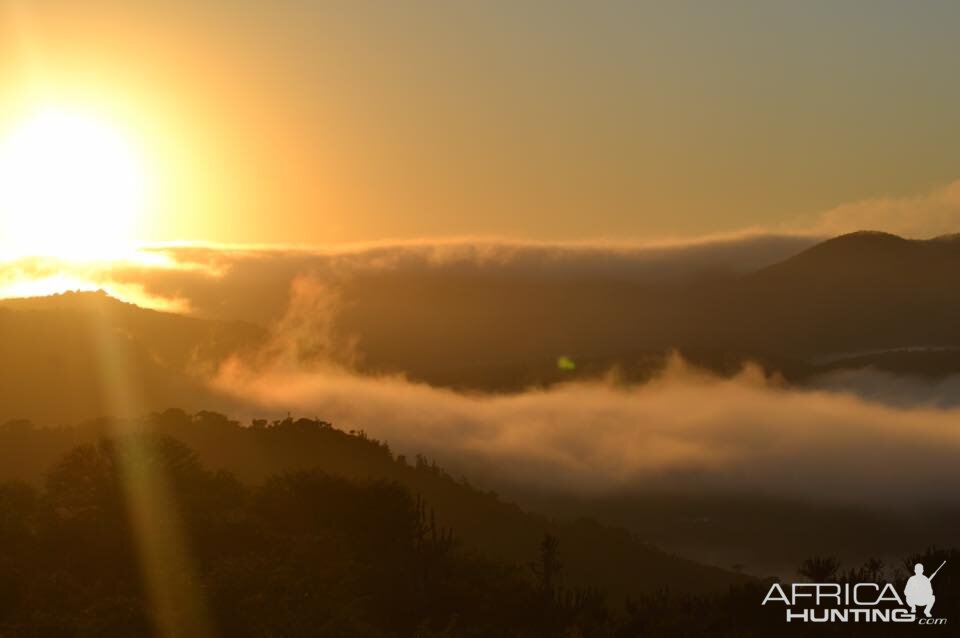 Winter sunrise over the Great Fish River valley