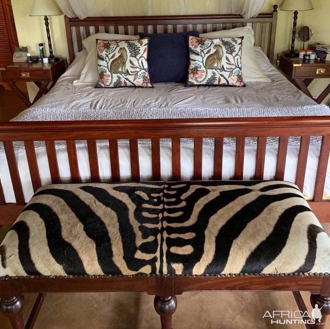 Zebra Ottoman